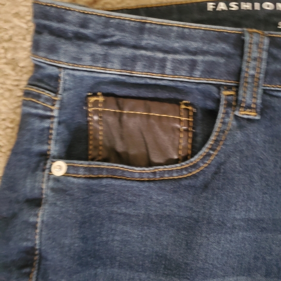 Faux Leather Pocket Skinny Jeans - Picture 3 of 5
